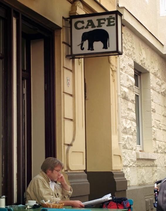 Café Elefant