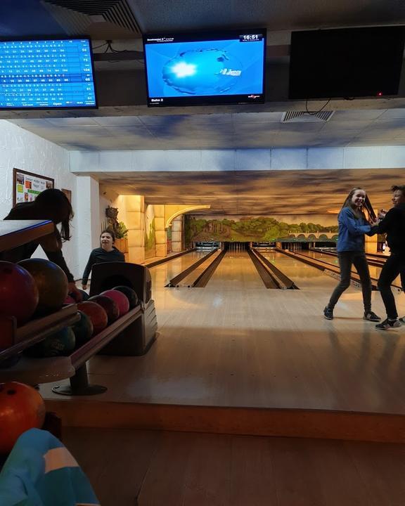 Bowling Roma Restaurant