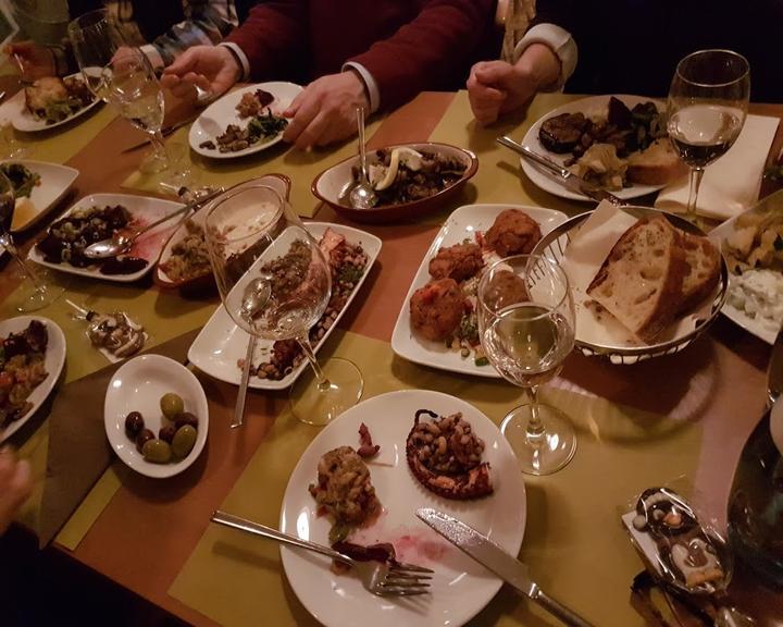 Taverna - Feine Griechische Kuche