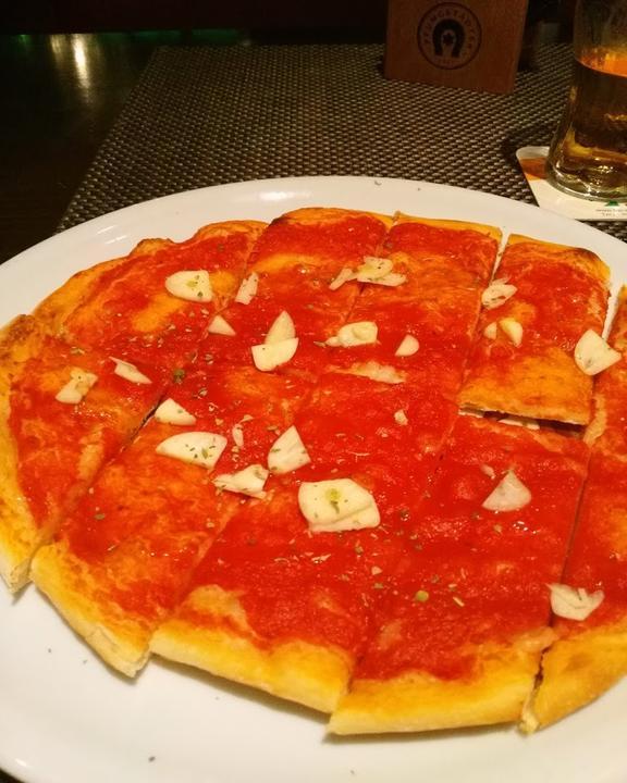Salvatores Pizza