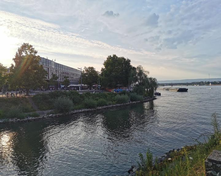 Mole Biergarten Sommerlounge