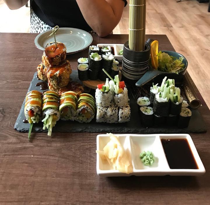 Hanayuki Sushi Restaurant