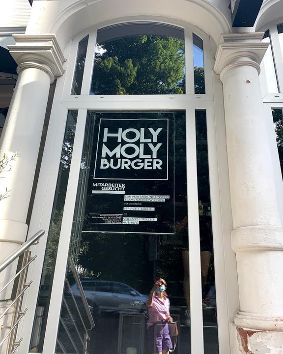 Holy Moly Burger