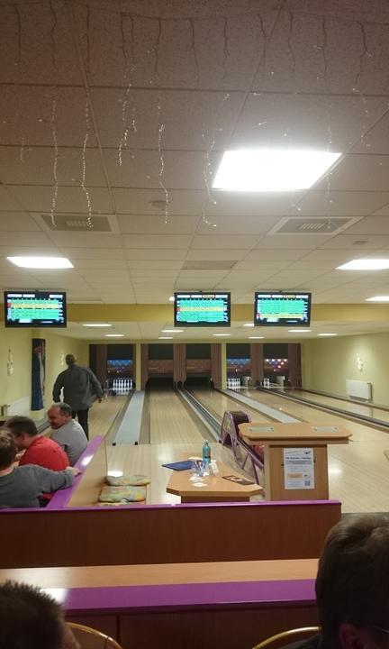 Bowlino Bowling-Restaurant