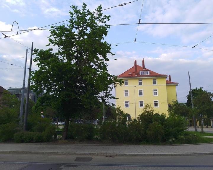 Cafe am Josephplatz