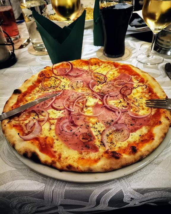 Ristorante Pizzeria Leone -Holzofen-