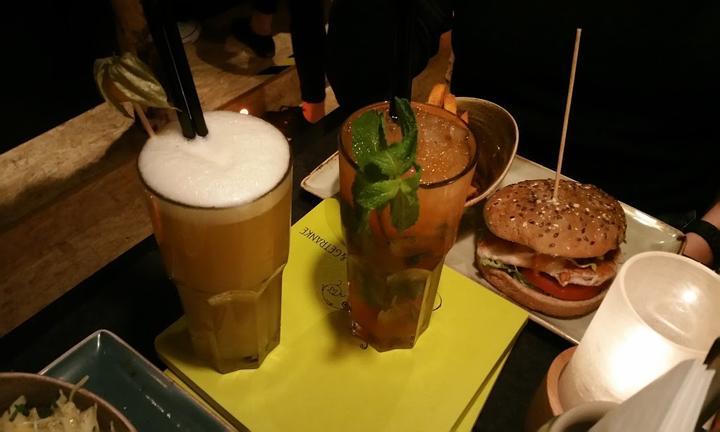 HANS IM GLUCK – Burgergrill & Bar