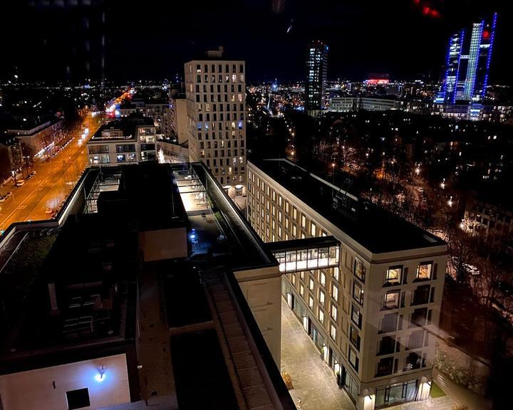 M'Uniqo Rooftop Bar