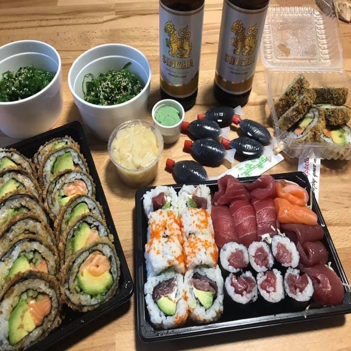 Asisu - Mom's Kitchen | Sushi & More