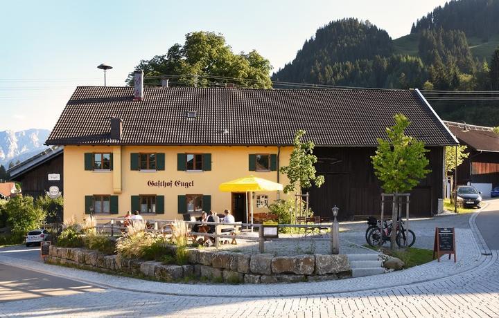 Gasthof Engel - Wirtshaus & Biergarten