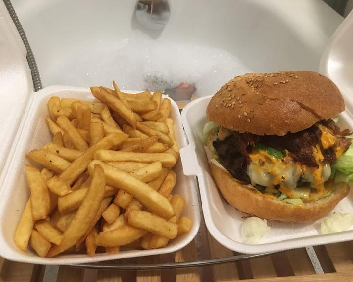 mobro Burger & Fries