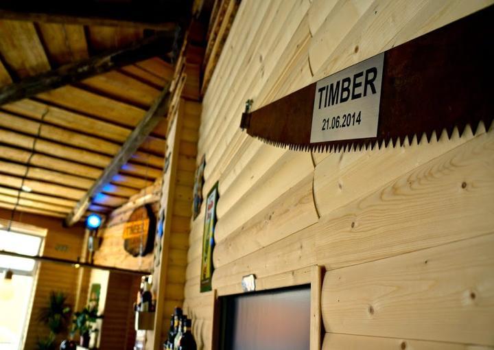 Timber Bar Lounge