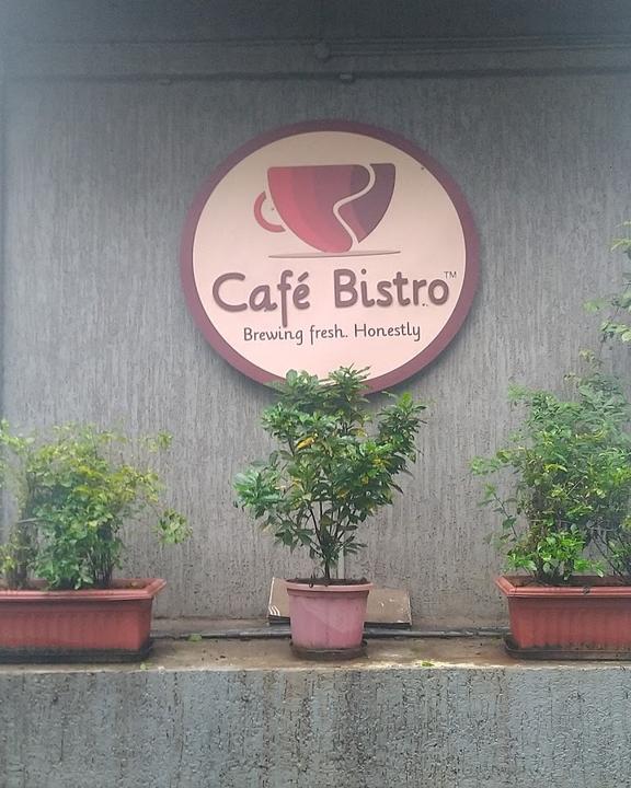 Cafe Bistro Lok