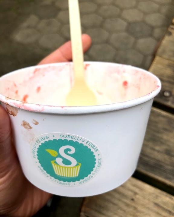 Sorelli's Frozen Yogurt & Eisbar