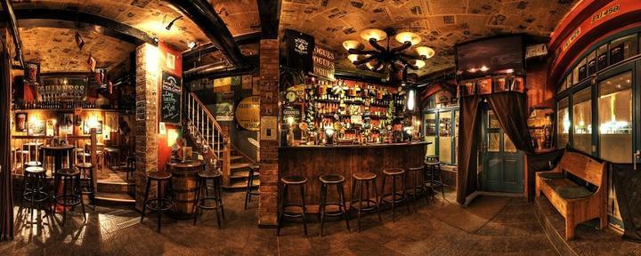 Fiddlers Green Irish Pub