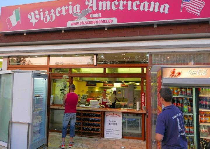 Pizzeria Americana An Der Sudkaserne