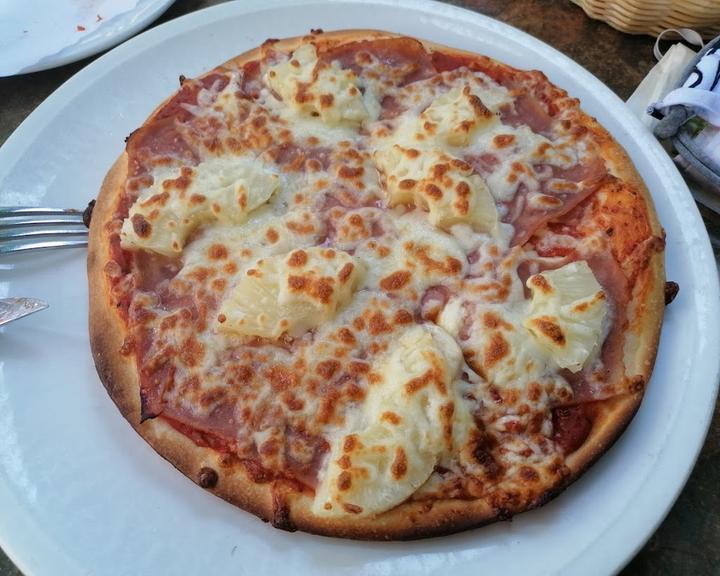 Pizzeria La Villa