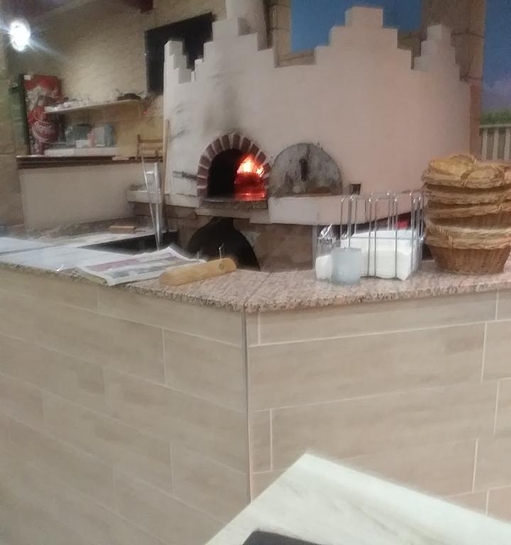 Pizza-Cafe S.A.M.