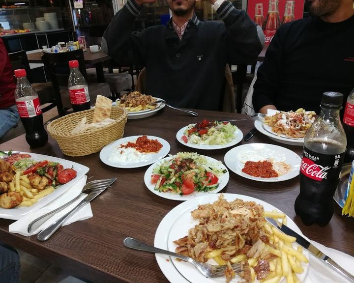 Öz Urfa Döner Salonu