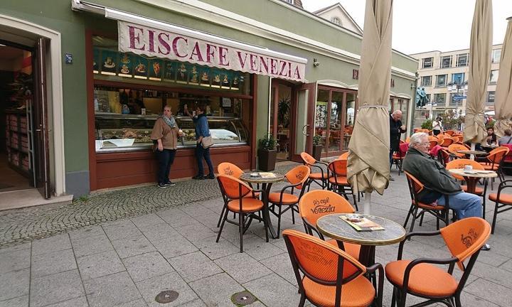 Eiscafe Venezia