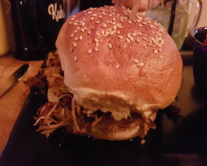 Kuhmuhne Burgerbar