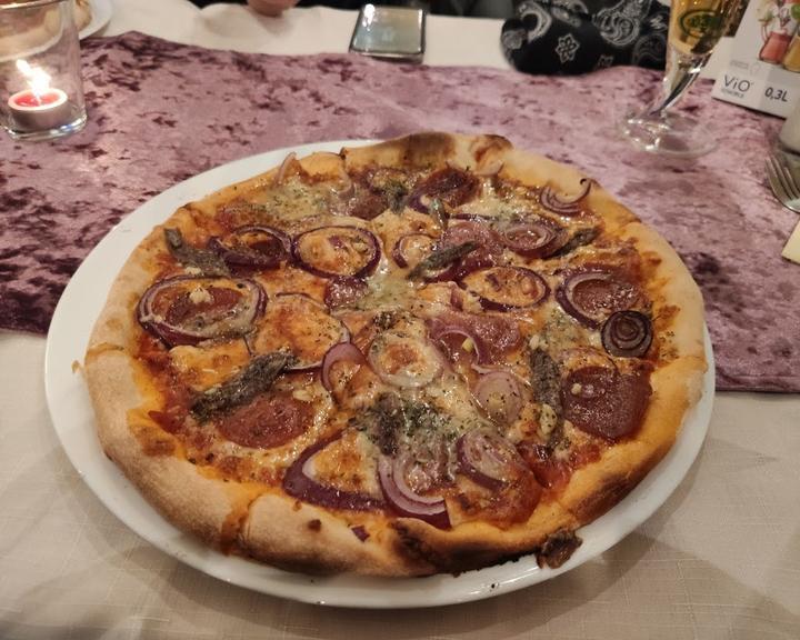 Holzofen-Pizzeria Formidable