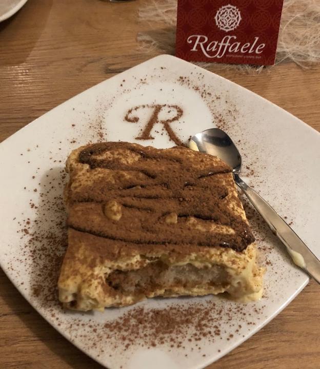 Raffaele Restaurant Lounge Bar